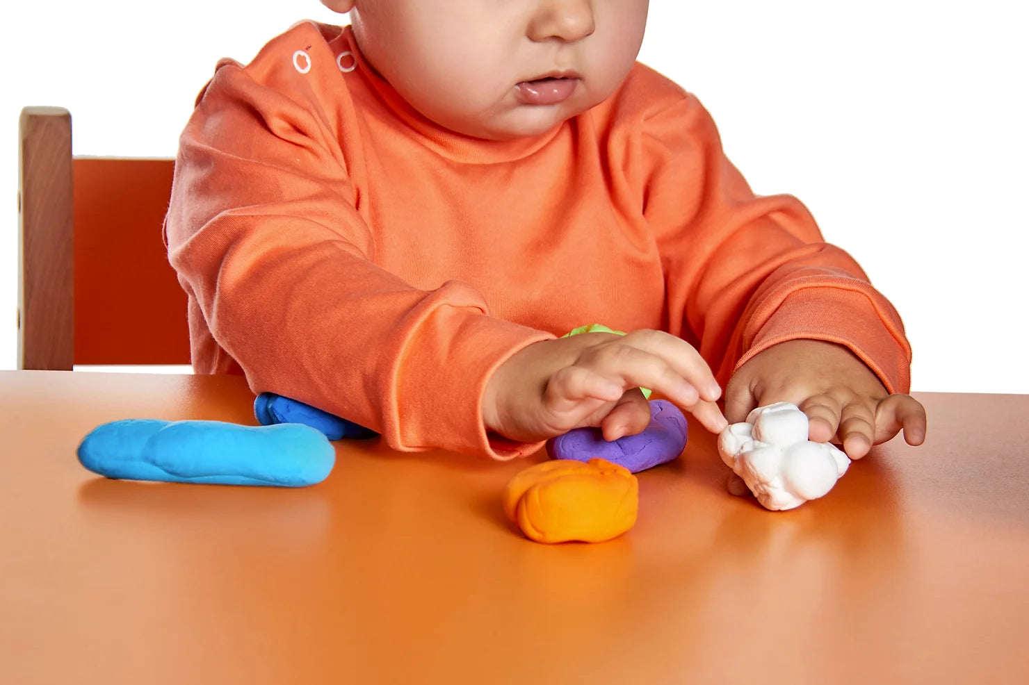 Safe, messy play ideas for babies