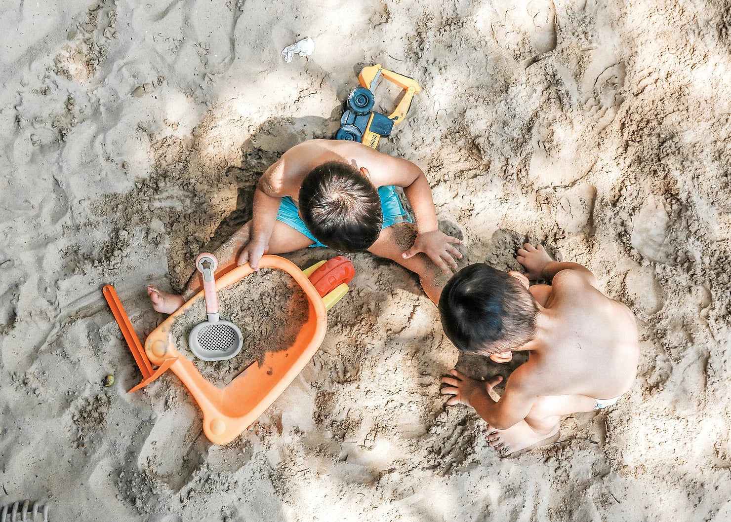 
  
  Life's a beach – how to enjoy sensory play at the seaside
  
